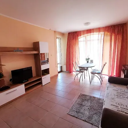 Apartment Summer Dreams *